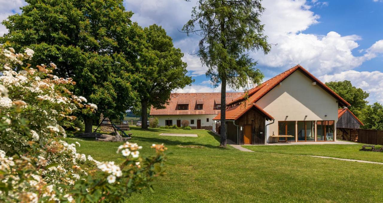 Hostinec U Zamecku Klokocov Bagian luar foto