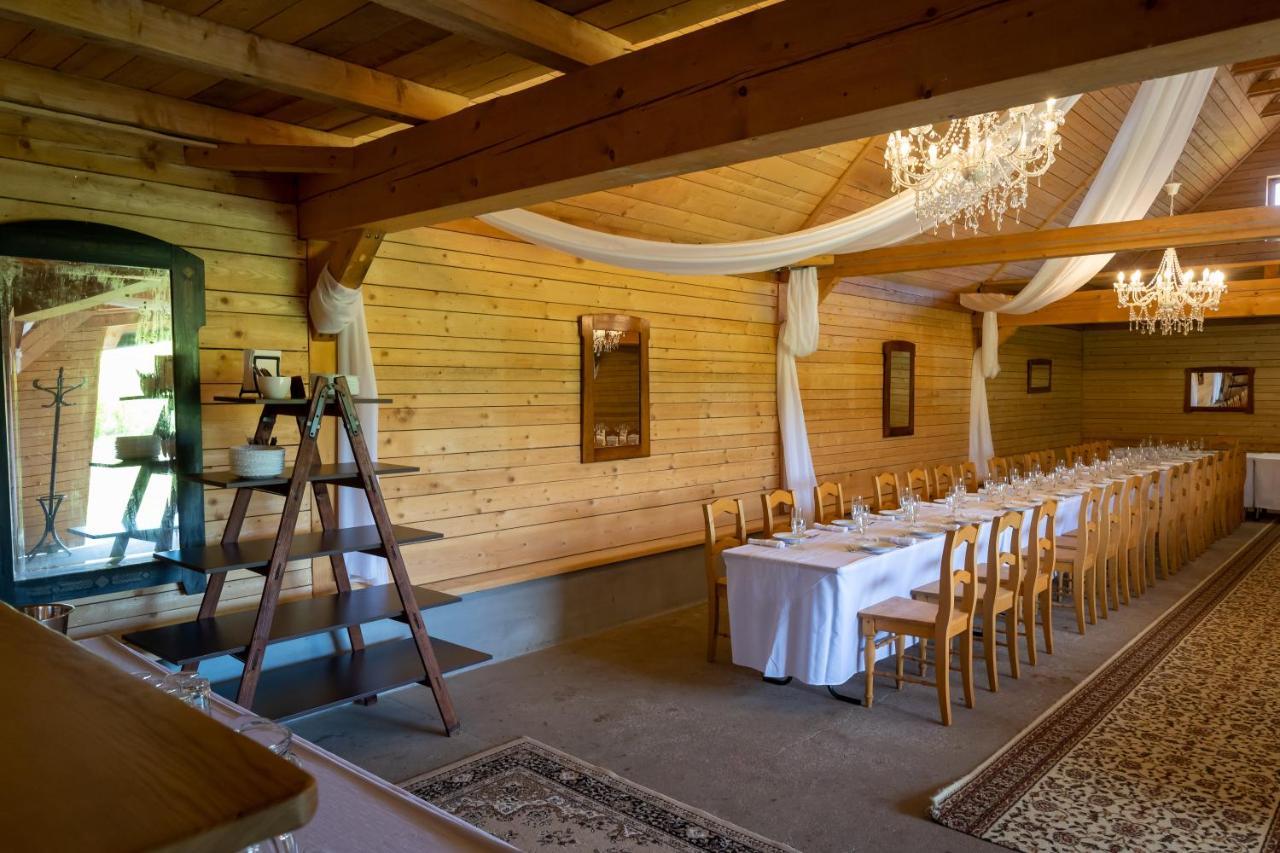 Hostinec U Zamecku Klokocov Bagian luar foto